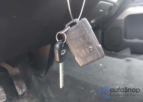 2015 Chevrolet Silverado 1500 1Lt z USA, uszkodzony, nr VIN 3GCUKREC0FG512199